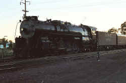 3751e.jpg (99430 bytes)