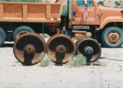 wheelset.jpg (92686 bytes)