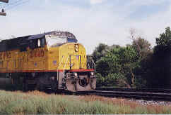 UP2440.jpg (66455 bytes)