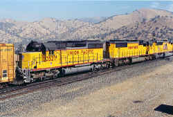 UP3527.jpg (87608 bytes)