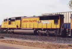 UP4576.jpg (66760 bytes)