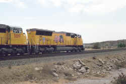 UP5018b.jpg (87403 bytes)