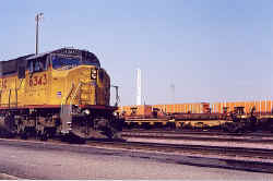 UP6343.jpg (96437 bytes)