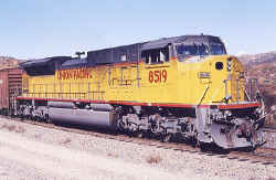 UP8519.jpg (88146 bytes)