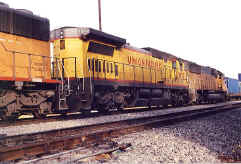 UP9092.jpg (73143 bytes)