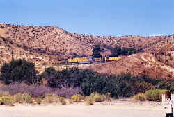 UP9346.jpg (112575 bytes)