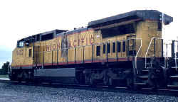 UP9402.jpg (169551 bytes)