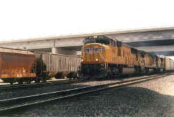 up4094.jpg (101682 bytes)