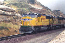 up4368.jpg (97877 bytes)