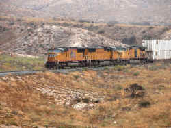 up4753.jpg (97305 bytes)