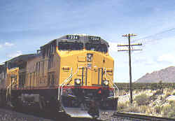 up7224.jpg (56356 bytes)