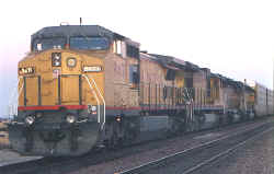 up9471.jpg (65239 bytes)