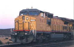 up9471b.jpg (61909 bytes)