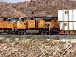 up9714b.jpg (100698 bytes)